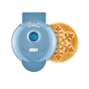 Dash Snowflake Mini Waffle Maker Metallic Blue nwt